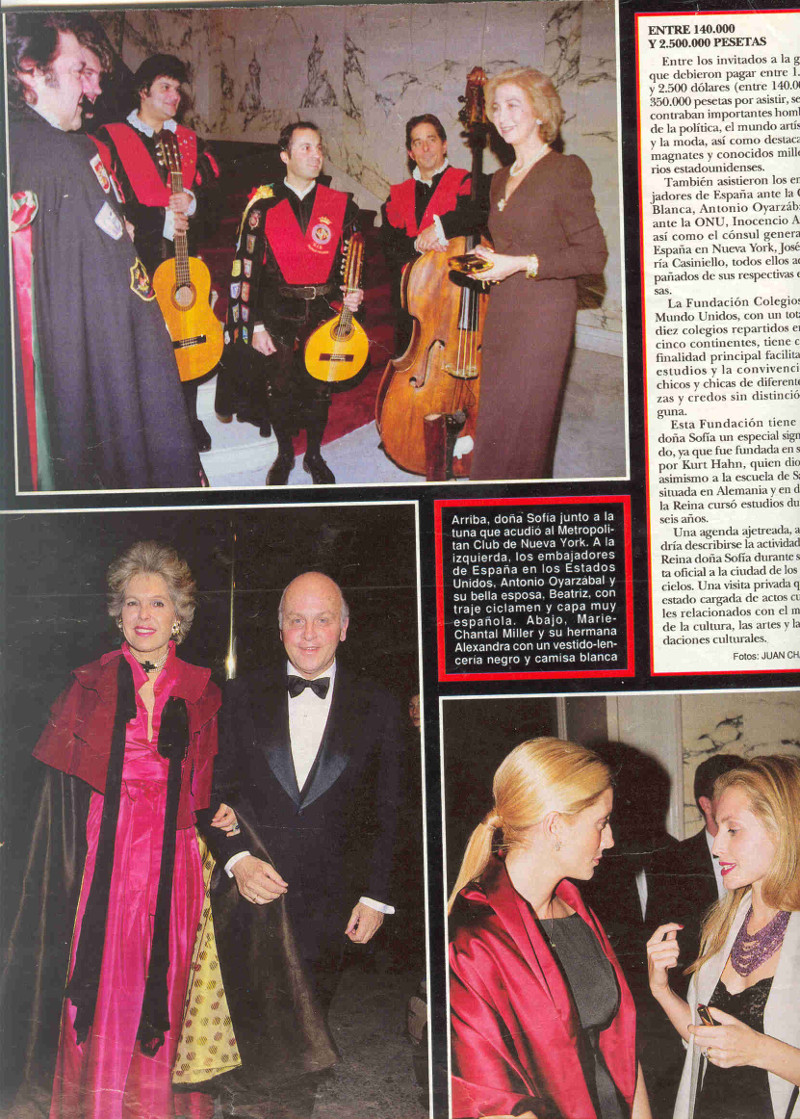 imagen de Mejillon tuna mallorca con beca de tuna universitas balearica en nueva york actuando en Hotel Plaza para 4 reinas entre ellas La Reina Sofía